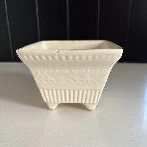 Vintage Hull USA Pottery Footed Planter